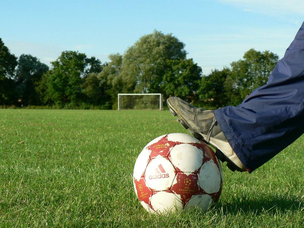 なぜ 初めてのサッカー留学はイングランドが最適なのか Footbezzies サッカーと生きる サッカー留学とサッカーの仕事